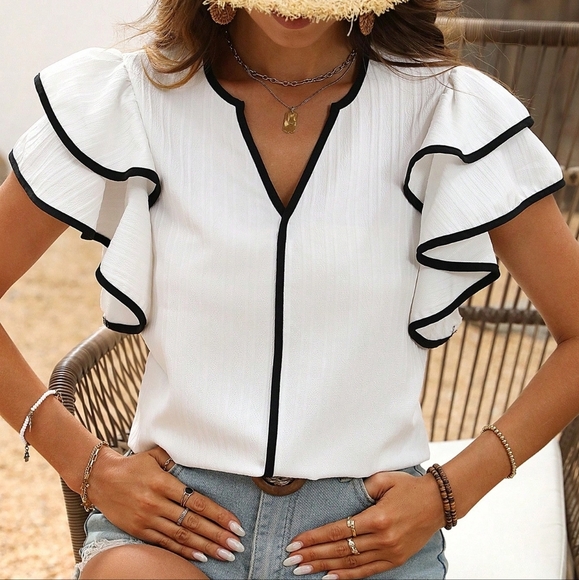 Women's Notched V-Neck Ruffle Short Sleeve Blouse - Picture 1 of 2